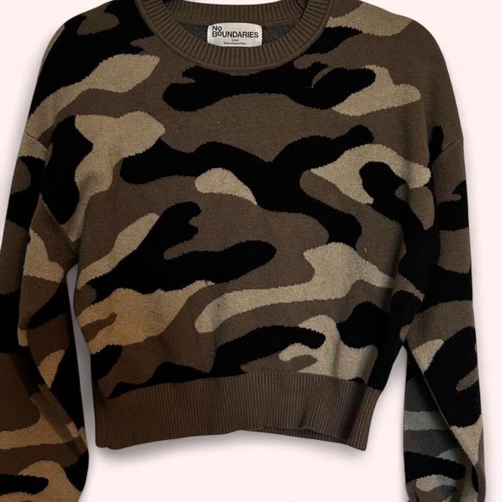 No boundaries camo cropped sweater